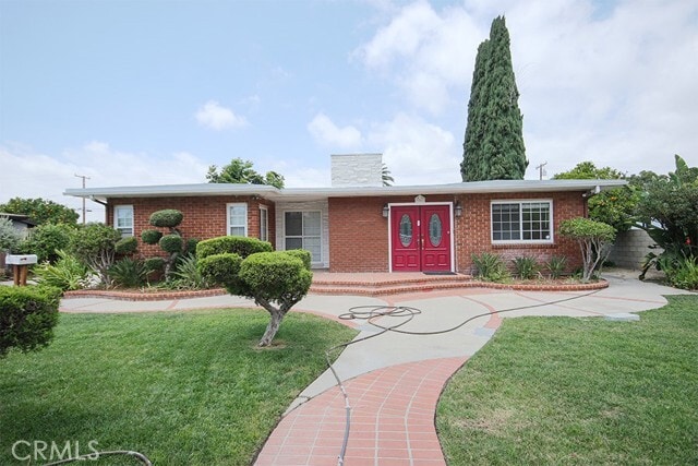 Building Photo - 9381 Nichols Dr