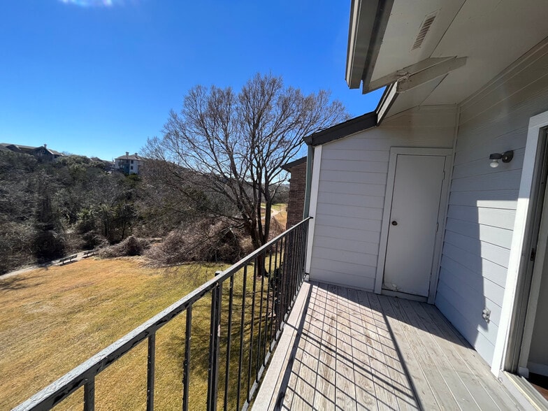 Balcony/Storage - 12166 Metric Blvd