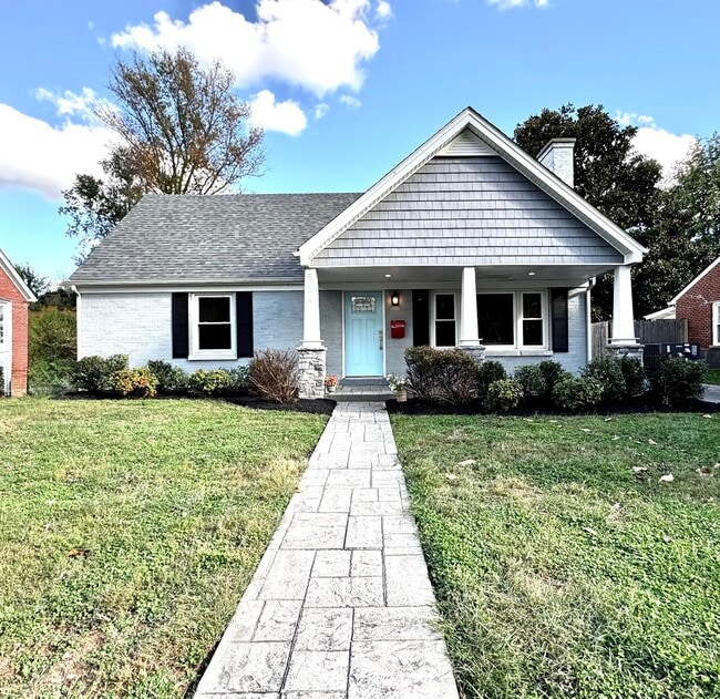 Building Photo - 564 Claymont Dr