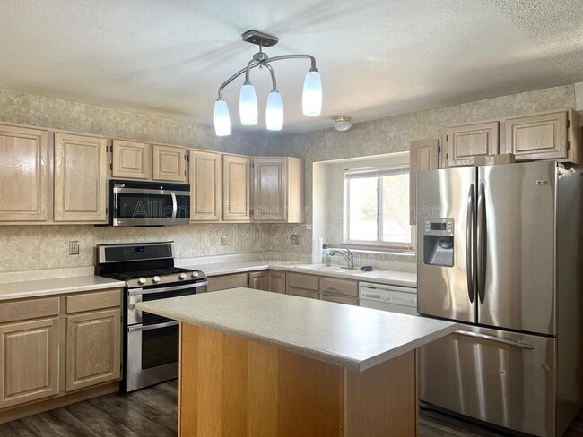Building Photo - 6436 Peak Vista Cir