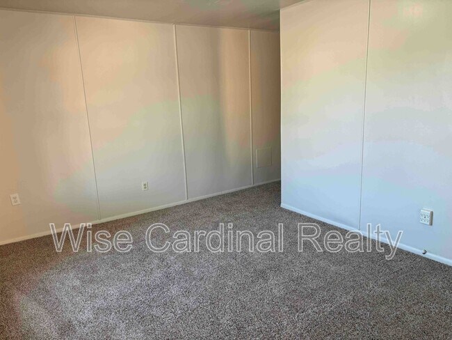 Building Photo - 3015 39th St