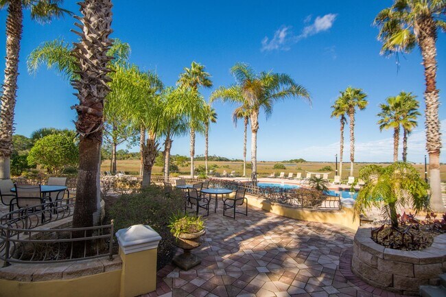 Building Photo - 1005 Bella Vista Blvd