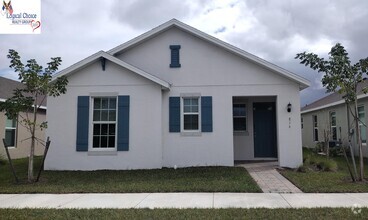 Building Photo - 816 Friendship Cir