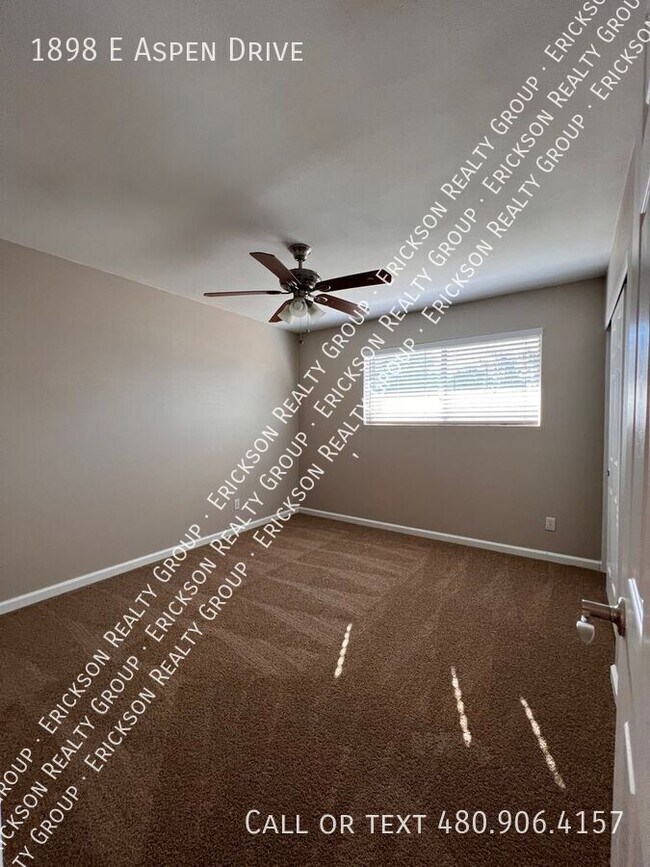 Building Photo - 1898 E Aspen Dr