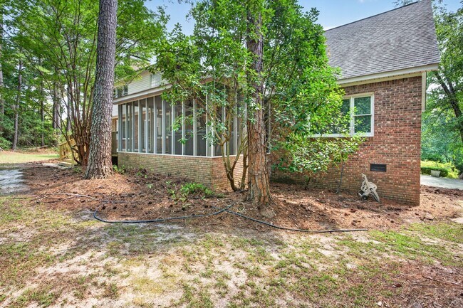 Building Photo - Beautiful home in Spring Valley