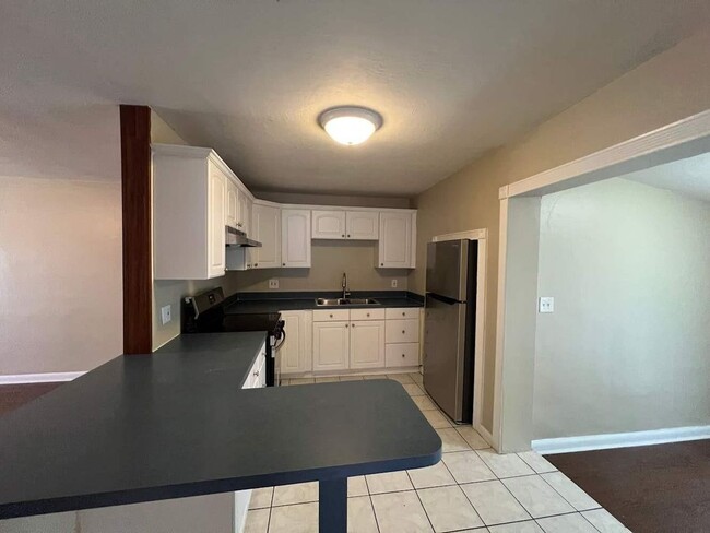 Building Photo - 3701 SW 58th Terrace