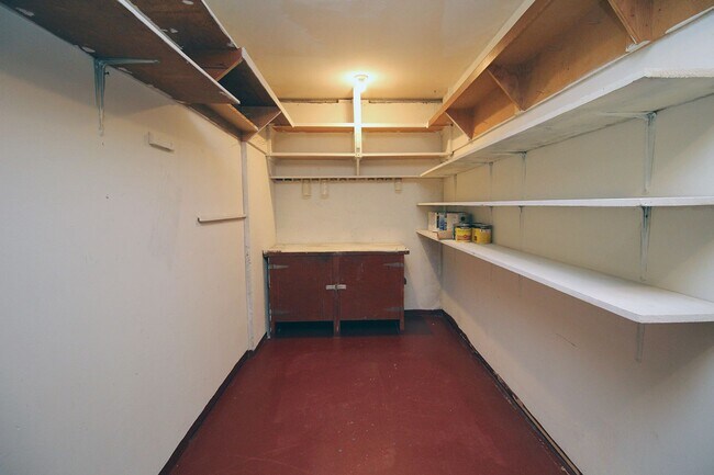 Building Photo - soudr03