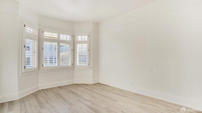 Building Photo - 2612 Greenwich St