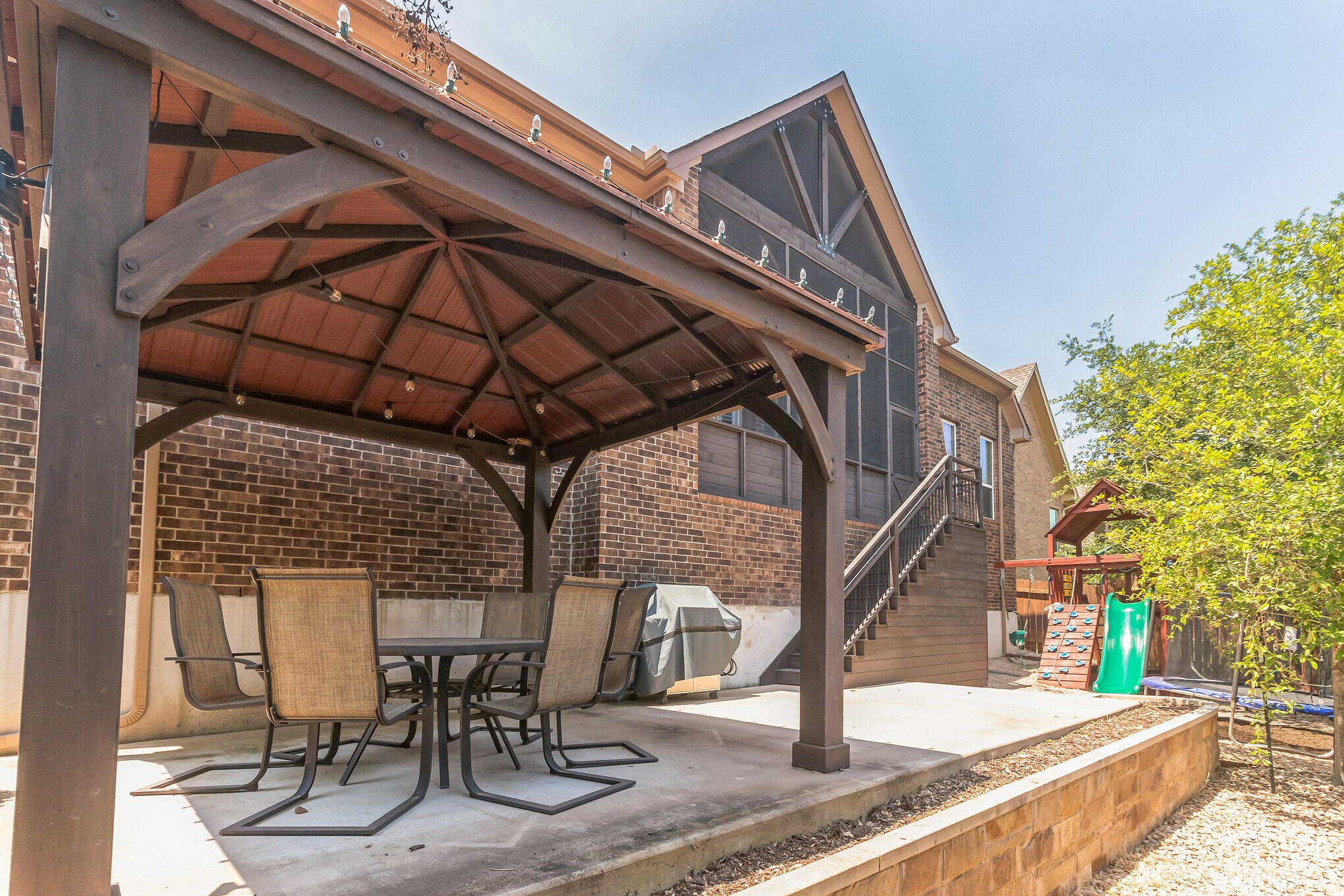 Backyard Pergola - 5900 Lipan Apache Bnd