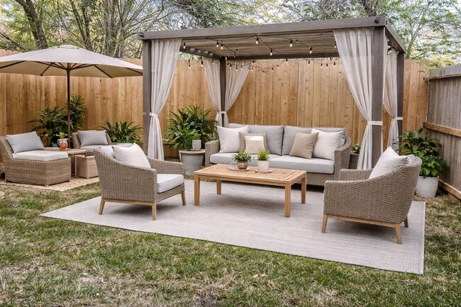 Building Photo - 7115 England St