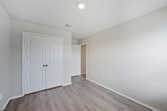 Building Photo - 16524 Cascading Pnes Ct