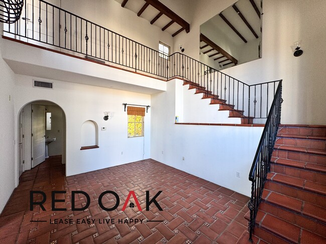 Building Photo - One Bedroom Loft with Natural Light, Tile ...