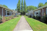 Building Photo - 1007 NE Tillamook St