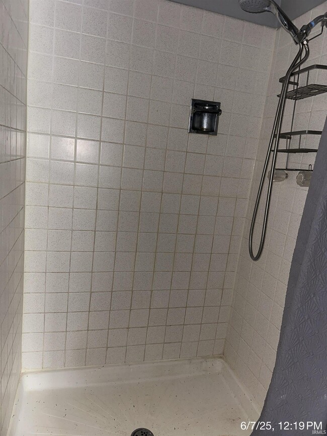 Building Photo - 41052 Gunter Ct