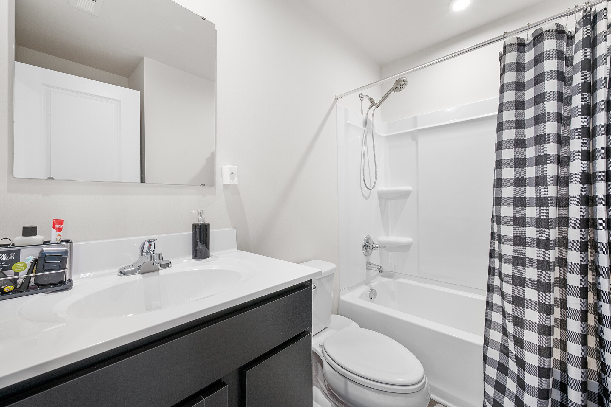 Building Photo - 26 L Wendowski St