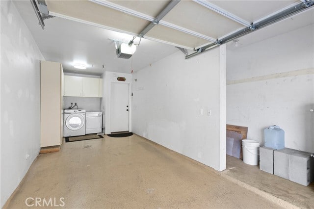 Building Photo - 334 S Walnut Ave