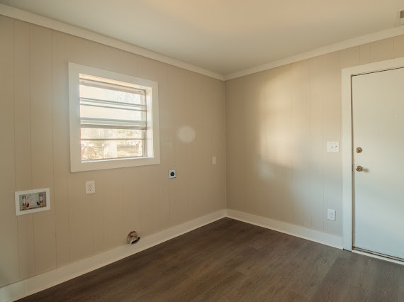 Building Photo - 1315 27th St N