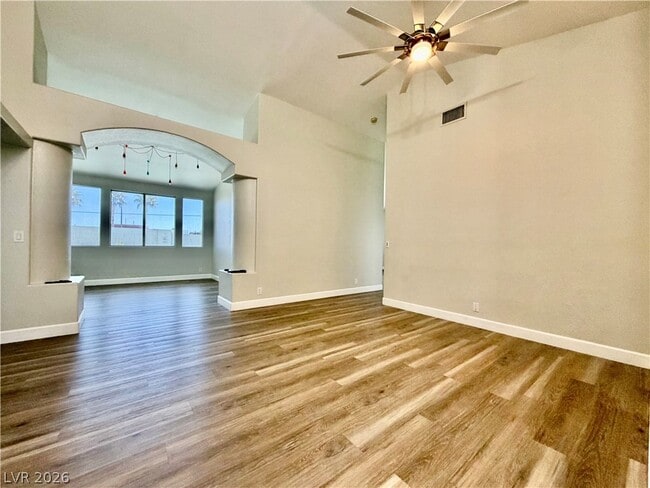 Building Photo - 5524 Flora Spray St