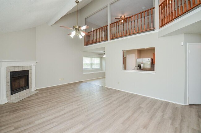 Building Photo - 2119 Landcircle Ct