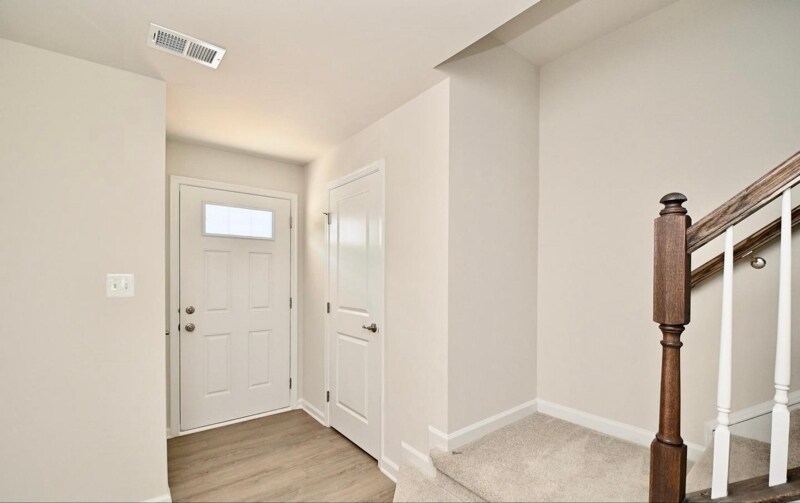 Building Photo - 8820 Stevenson Ln