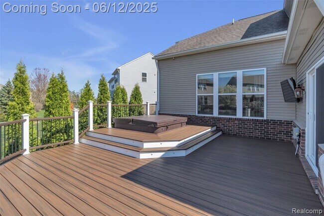 Building Photo - 15745 Diamante Dr