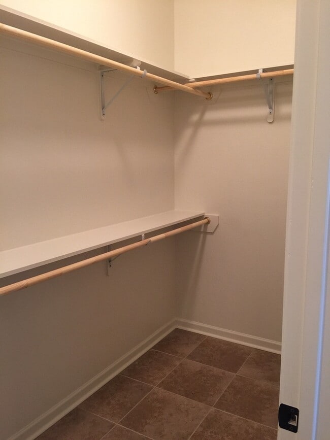 Building Photo - New Lake Front Home in Magnolia Lakes off ...