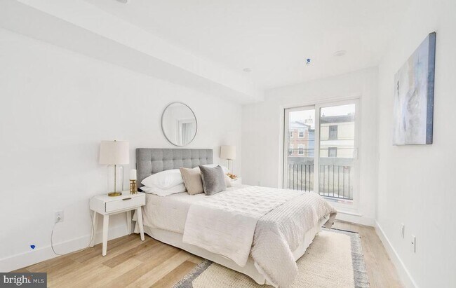 Building Photo - 1540 Frankford Ave