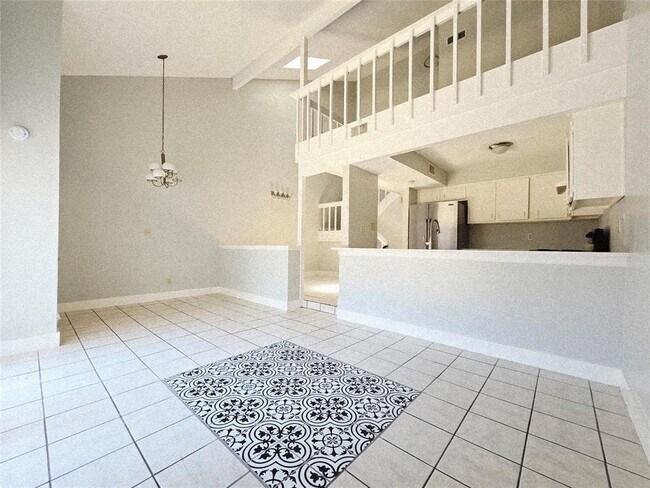 Building Photo - 12625 Newbrook Dr