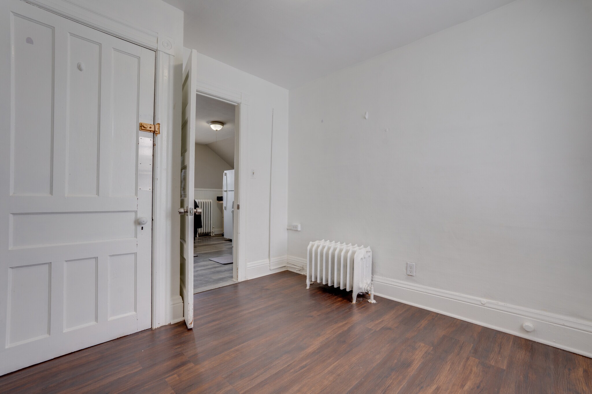 Building Photo - 1102 Sunset Ave