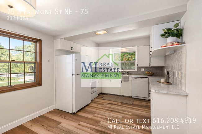 Building Photo - 75 S Fremont St NE