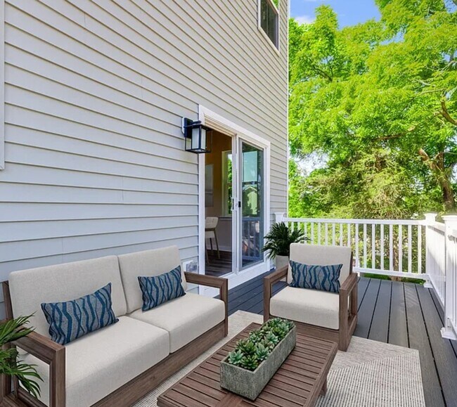 Building Photo - 306 Bennetts Ct