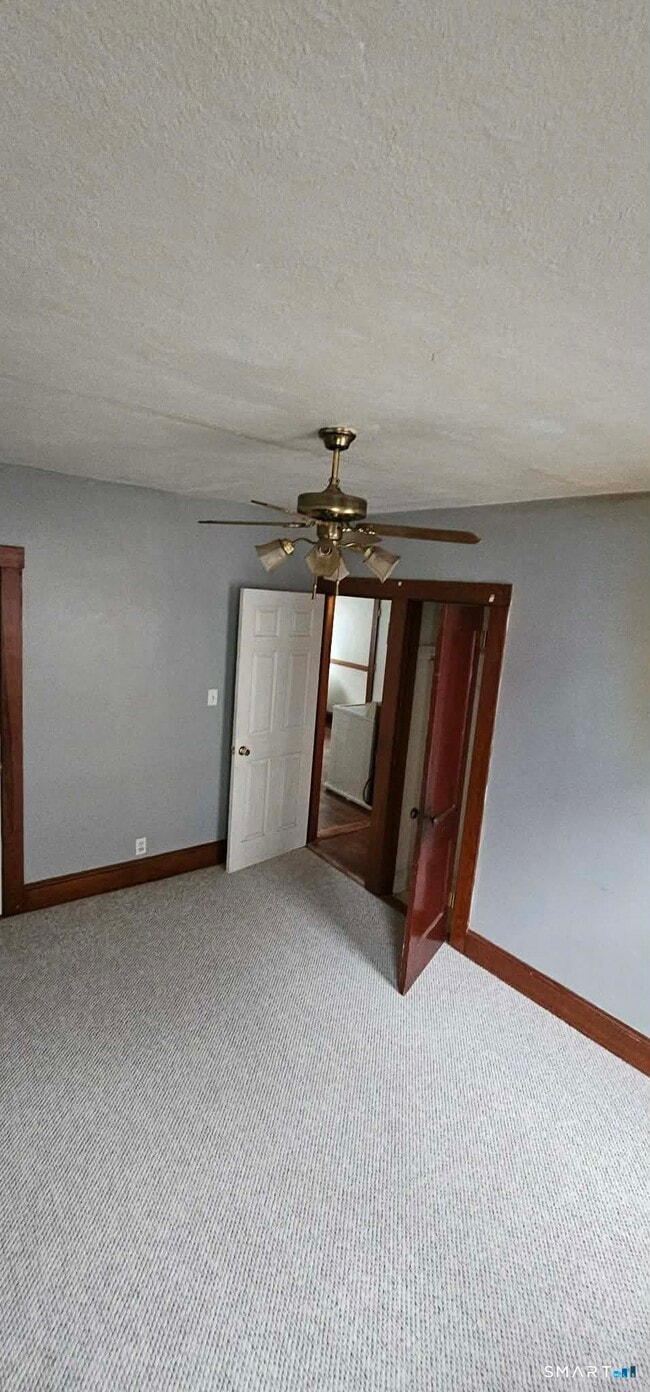 Building Photo - 63 Brooklawn St