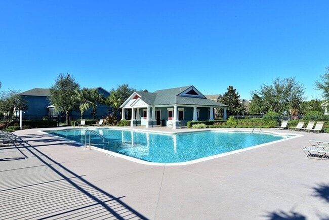 Building Photo - AVALON PARK 3br 3ba townhouse in Northwest...