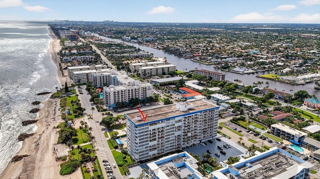 Building Photo - 800 SE 20th Ave