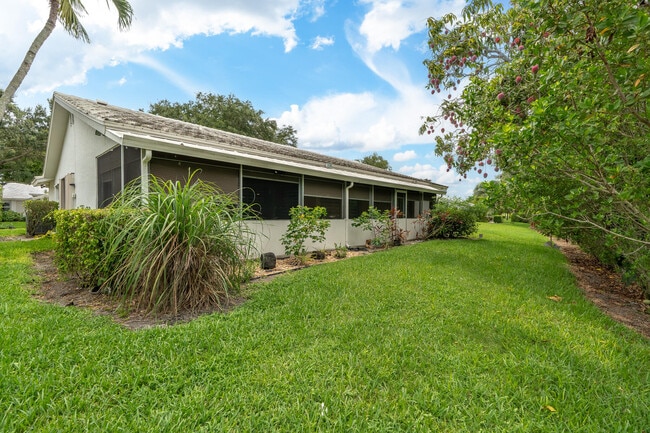 Building Photo - 5557 N Cameo Dr