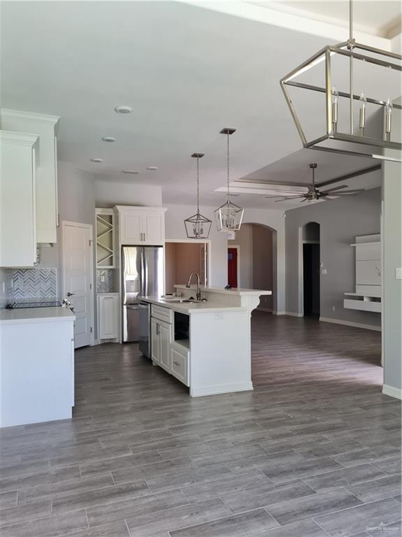 Building Photo - 24 Lago Washington