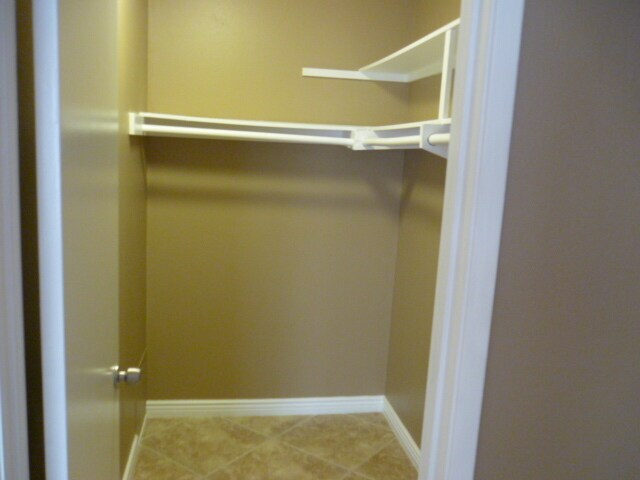 Building Photo - 18350 Hatteras St