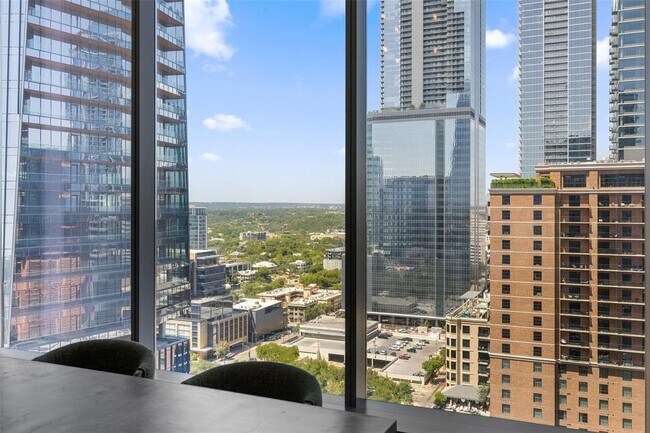 Building Photo - 210 Lavaca St