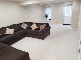 Building Photo - 3225 Magnolia Ridge Rd