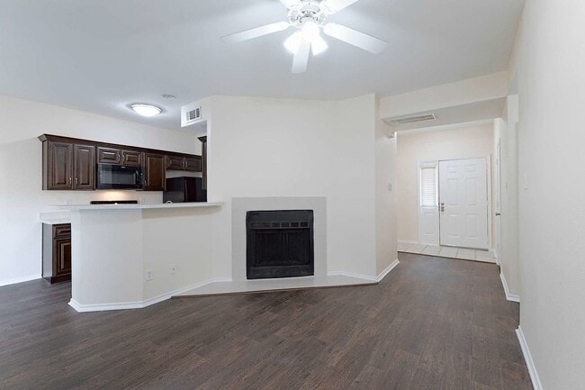 Interior Photo - Forest Park Apartments
