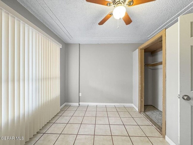 Building Photo - 106 Maple Ct