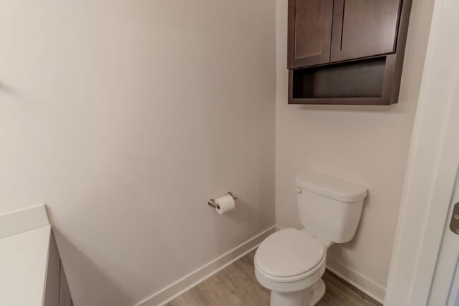 Building Photo - Trailside Condo-2 Bd 2.5 Bath