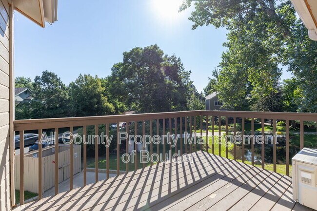 Building Photo - 5550 Stonewall Pl