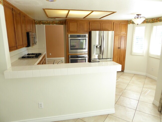 Building Photo - Beautiful 3-Bedroom Home Near Saugus High School!
