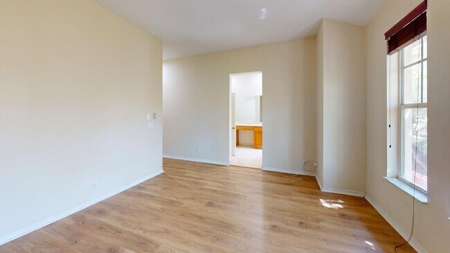 Building Photo - 5773 NW 119th Terrace