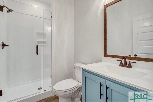 Building Photo - 421 Bear River Dr