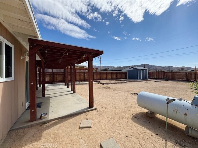 Building Photo - 6848 Quail Spring Ave