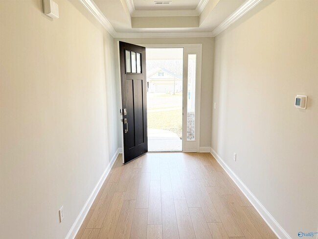 Building Photo - 218 Stockyard Cir