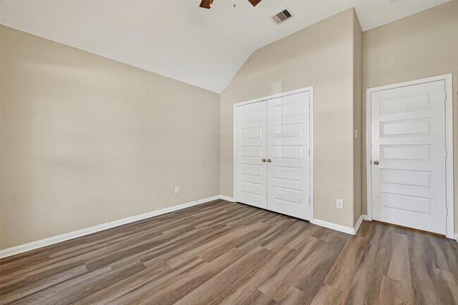 Building Photo - 17914 Logans Pine Dr