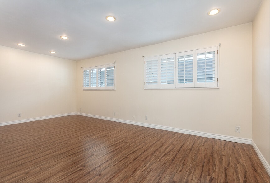 Bedroom #3 - 5353 Corteen Plz